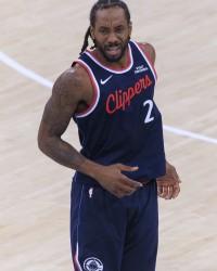 PG电子官网-无解进攻！伦纳德背转身翻身跳投&amp;暴扣个人连续得分