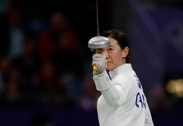 1722306699923070721.jpg 巴黎奥运会+_+击剑——女子个人重剑:孙一文无缘16强XxjpseC010351_20240727_MVPFN0A001.jpg